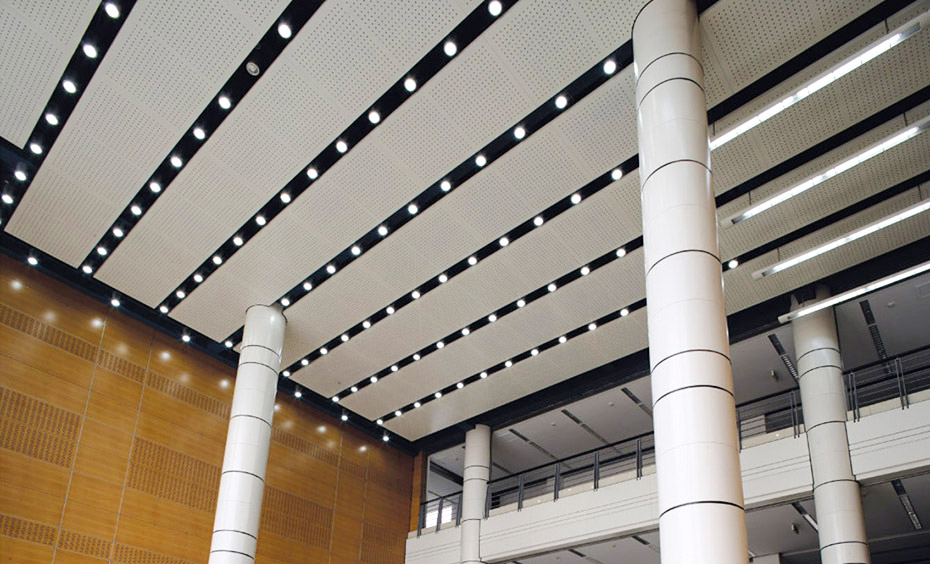 上海外國(guó)語(yǔ)大學(xué) 上海外國(guó)語(yǔ)大學(xué)